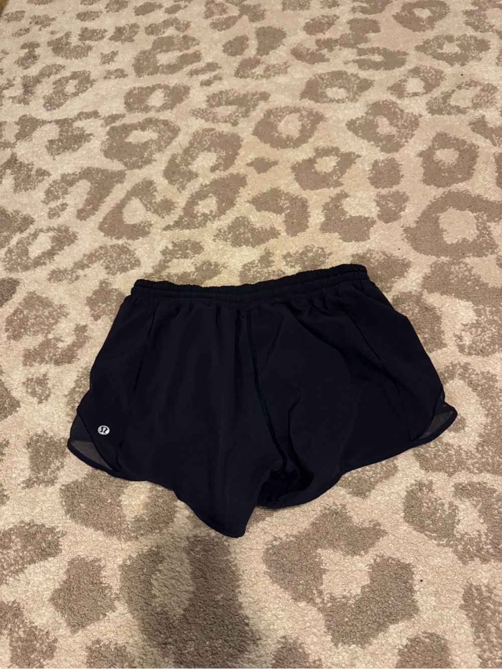 lululemon athletica Black Women's Athletic Hotty Hot Shorts